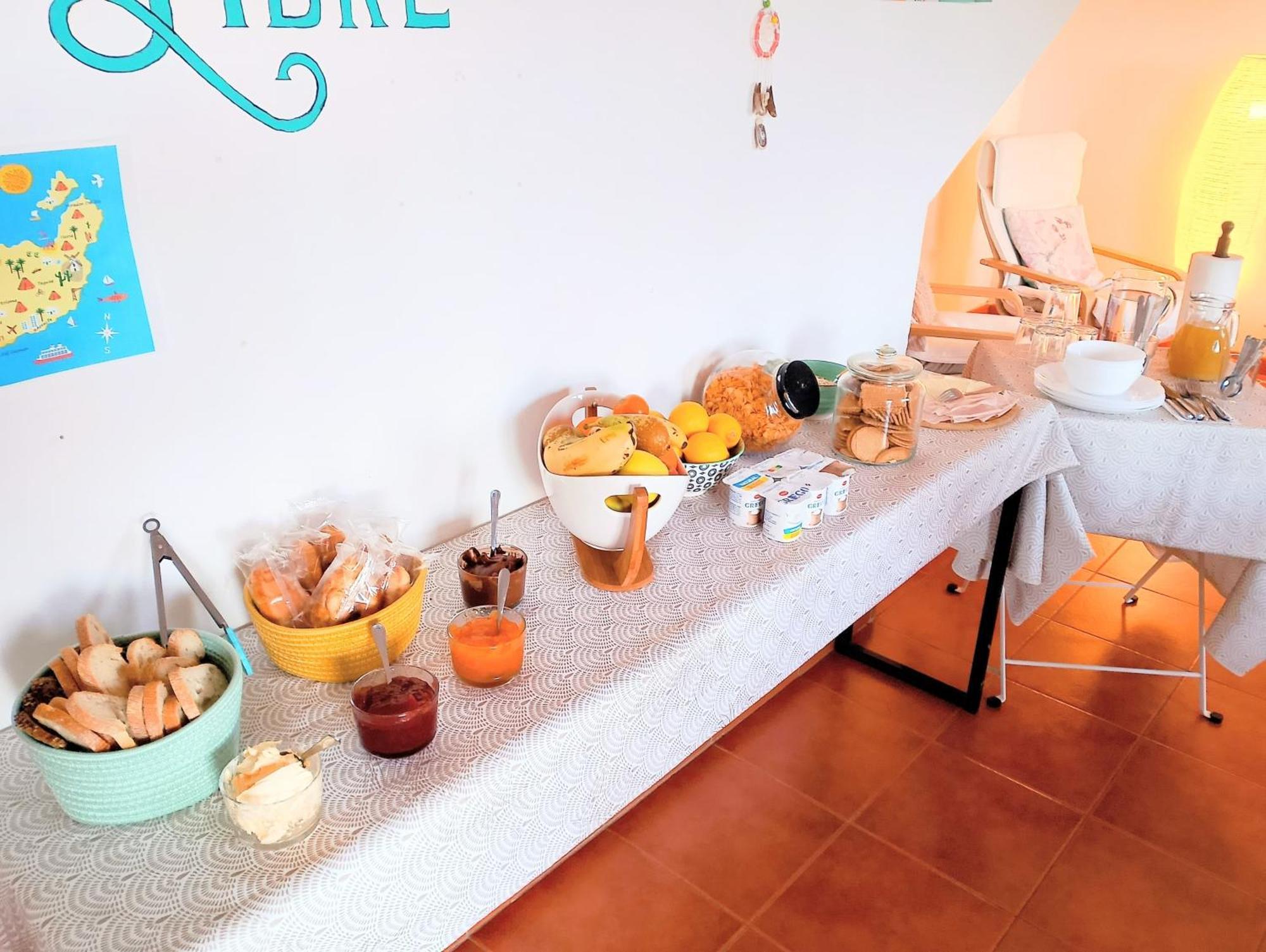 Alma Libre Lanzarote Bed & Breakfast Guatiza ภายนอก รูปภาพ